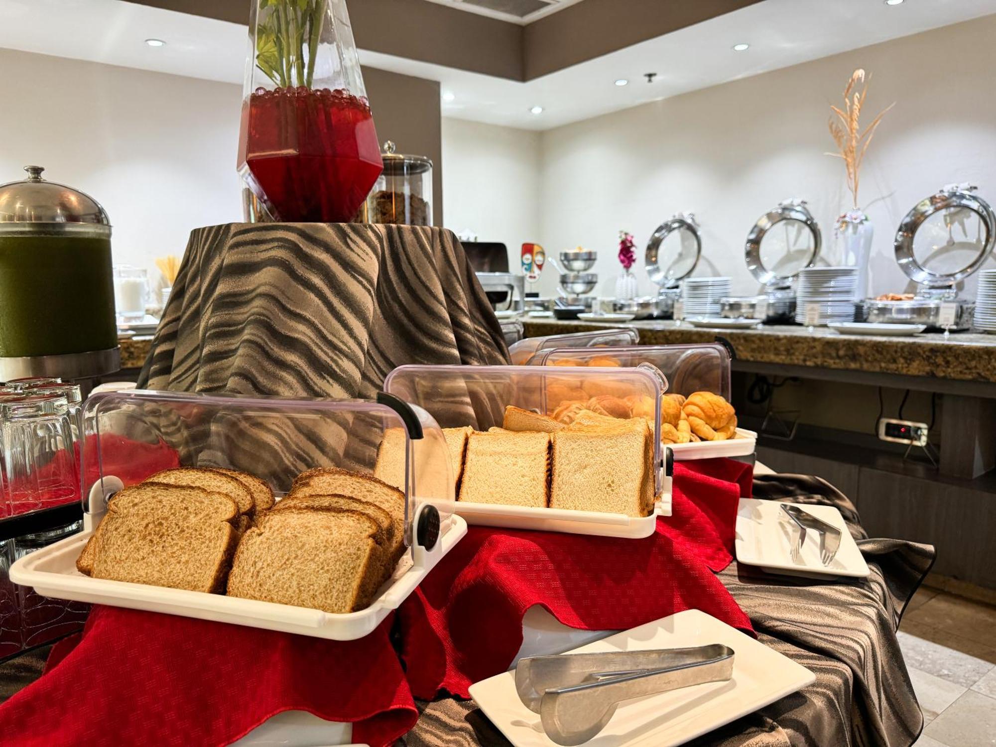 Courtyard By Marriott Villahermosa Tabasco Εξωτερικό φωτογραφία
