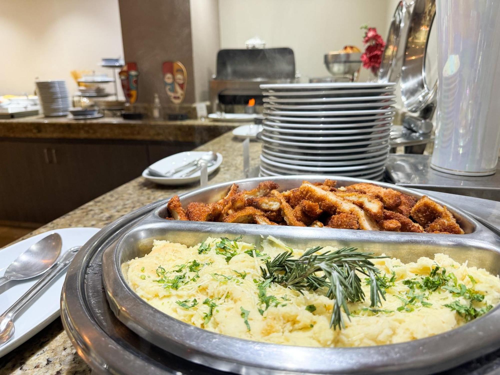 Courtyard By Marriott Villahermosa Tabasco Εξωτερικό φωτογραφία