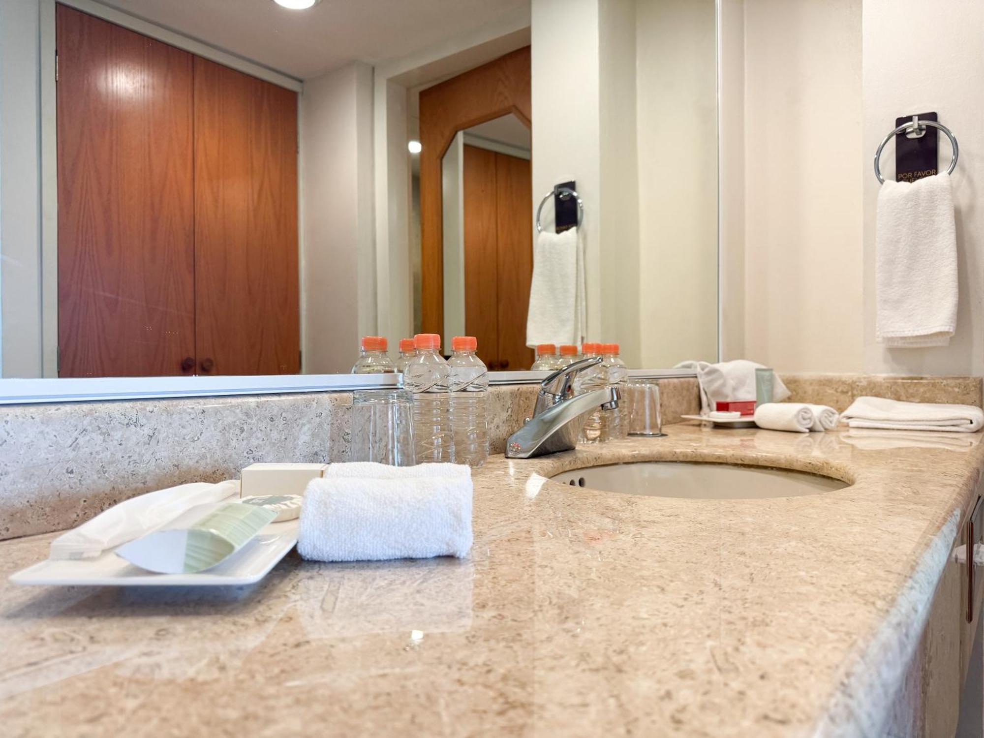 Courtyard By Marriott Villahermosa Tabasco Εξωτερικό φωτογραφία
